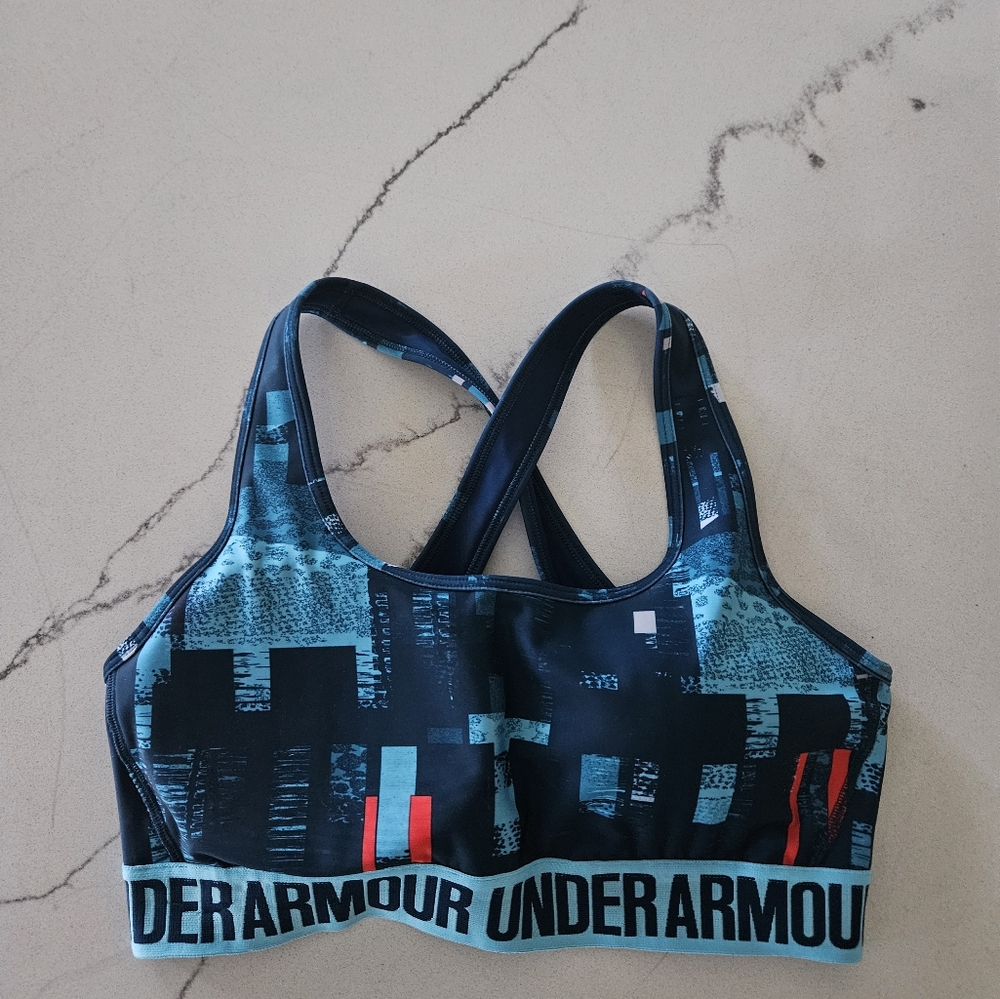 NWoT Under Armour Activewear